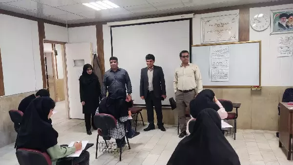 بازدید مسئول برگزاری آزمون‌های معاونت آموزشی دانشگاه از فرآیندهای امتحانی