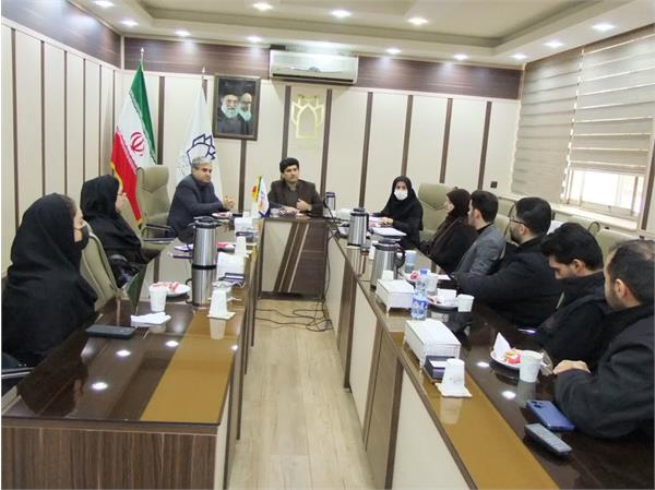 برگزاری جلسه رئیس دانشکده پیراپزشکی با کانون‌های فرهنگی- دانشجویی