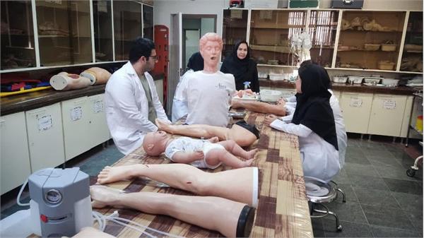 تهیه و بهره‌برداری از مانکن‌های آموزشی در دانشکده پیراپزشکی