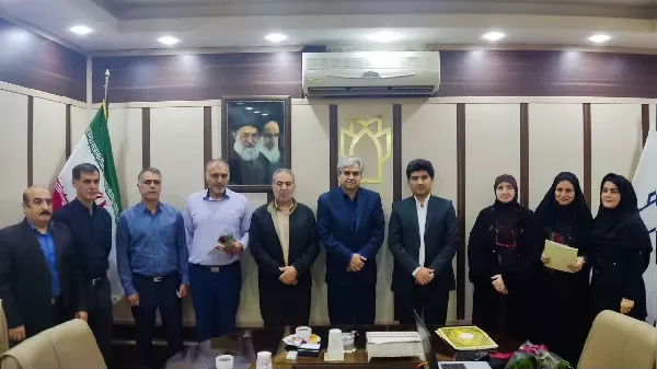 آیین گرامیداشت هفته پرستار در دانشکده پیراپزشکی