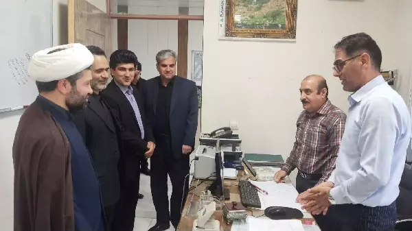 بازدید مسئول نهاد نمایندگی ولی فقیه در دانشگاه از دانشکده پیراپزشکی