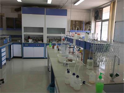 آزمایشگاه11