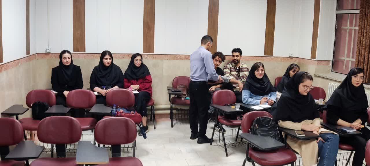 استقبال از دانشجویان7