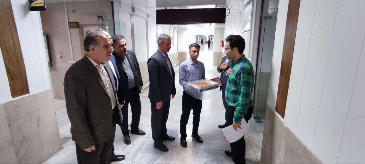 استقبال از دانشجویان27