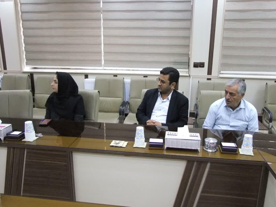 تکریم خانواده شهدا11