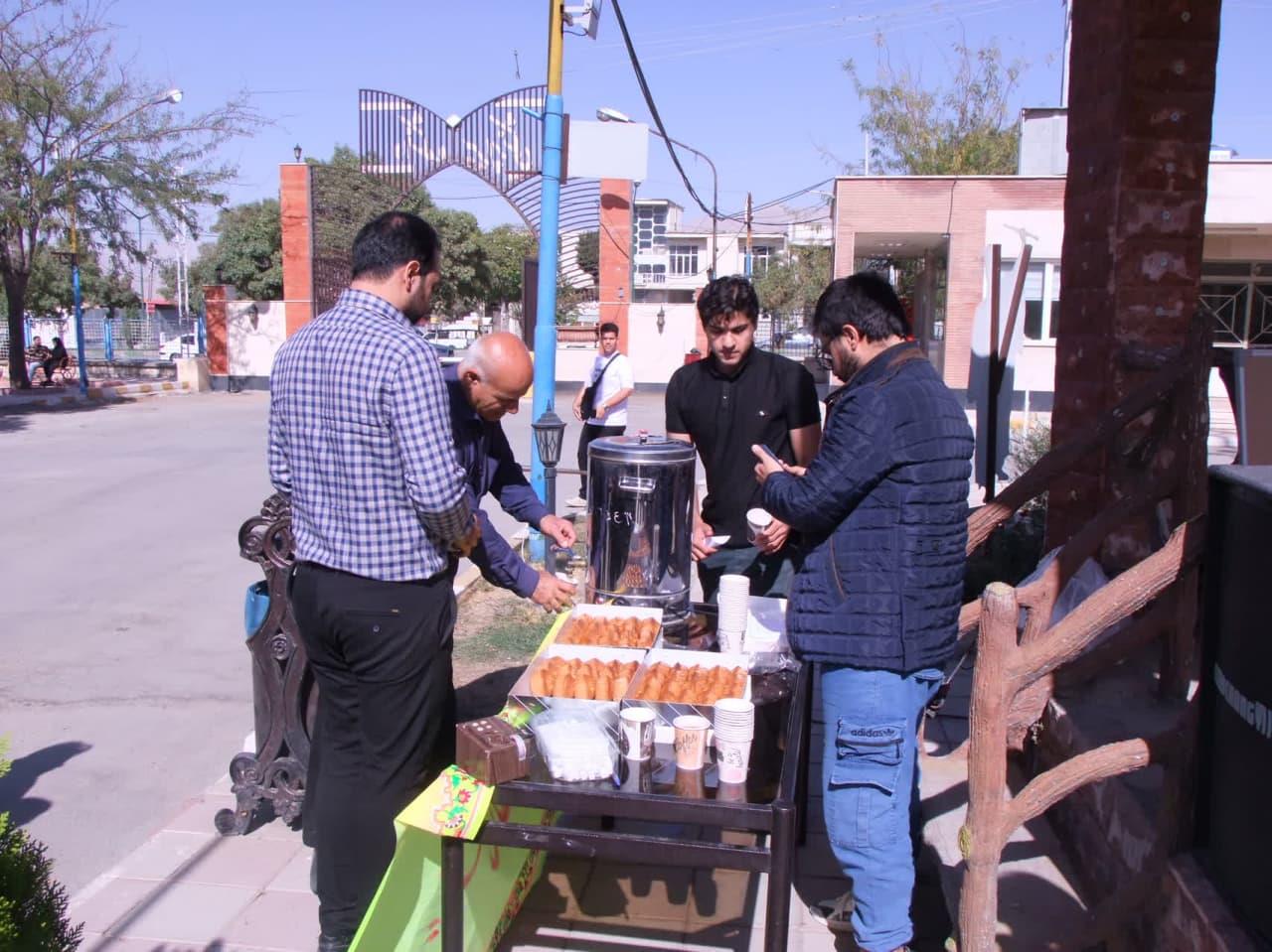 برپایی چای خانه امام زمان(عج)5