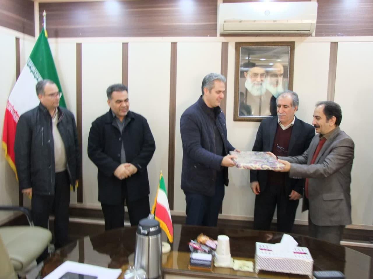 دکتر پوراسد2