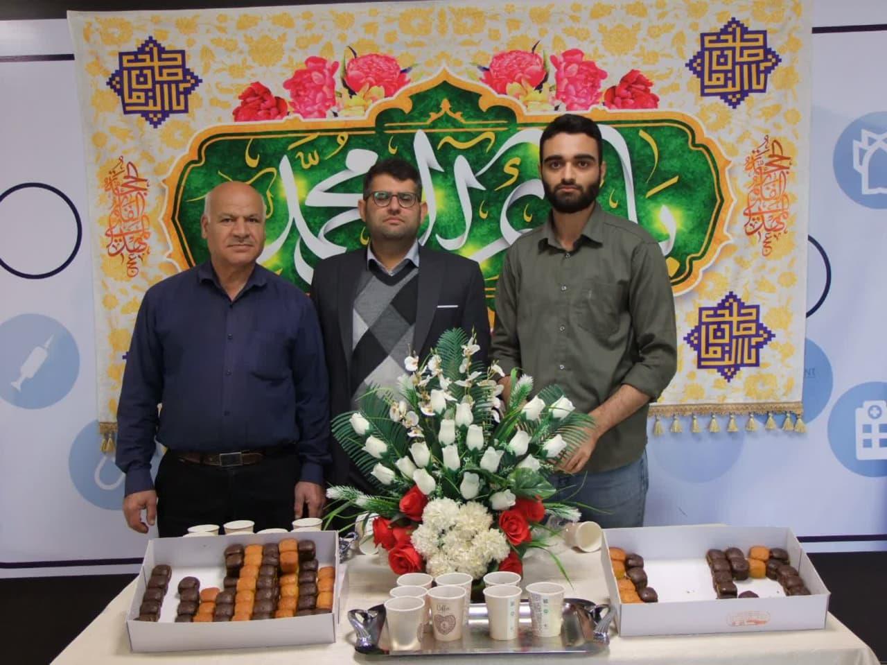 برپایی ایستگاه صلواتی و مراسم جشن4