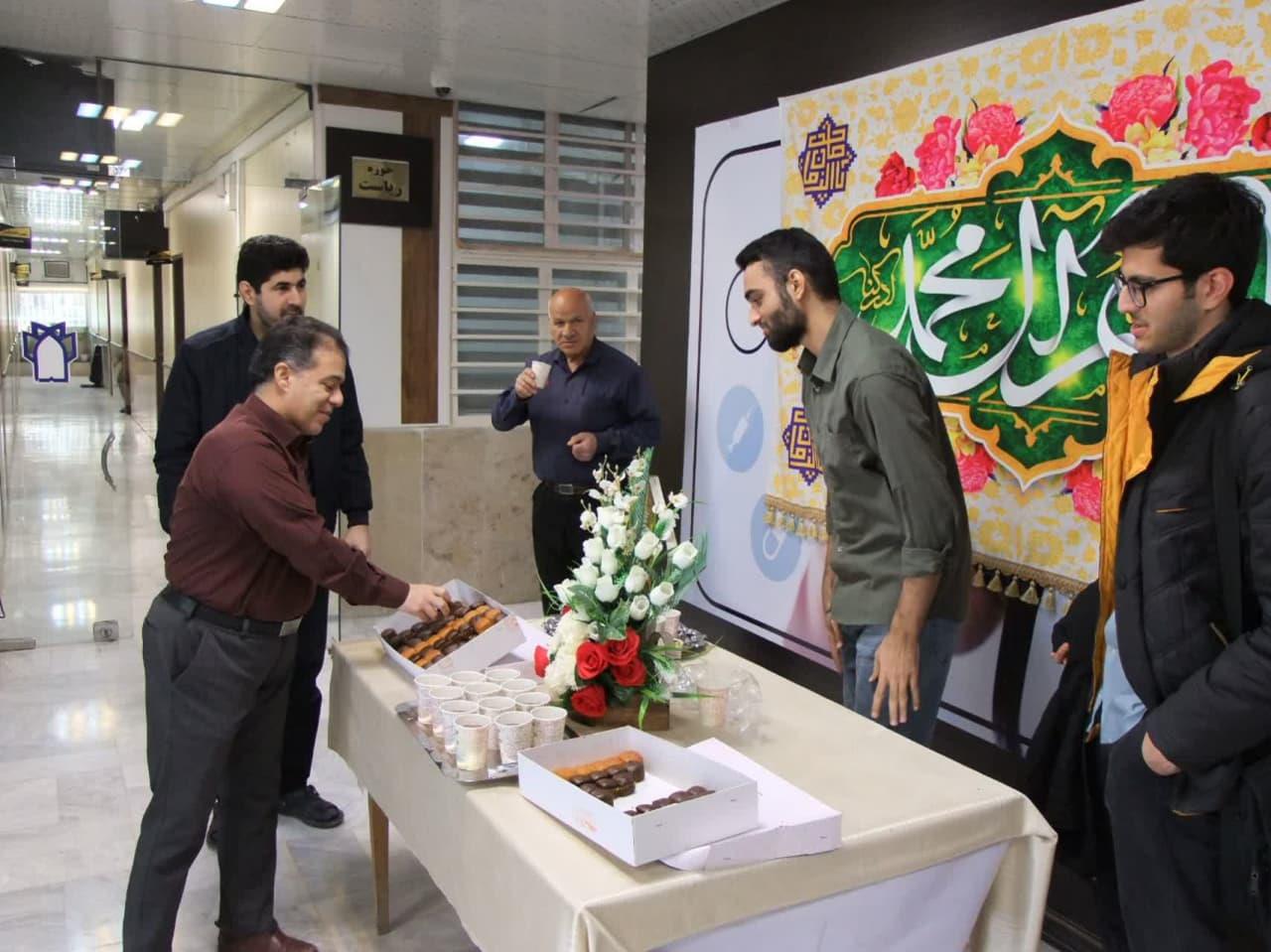 برپایی ایستگاه صلواتی و مراسم جشن8