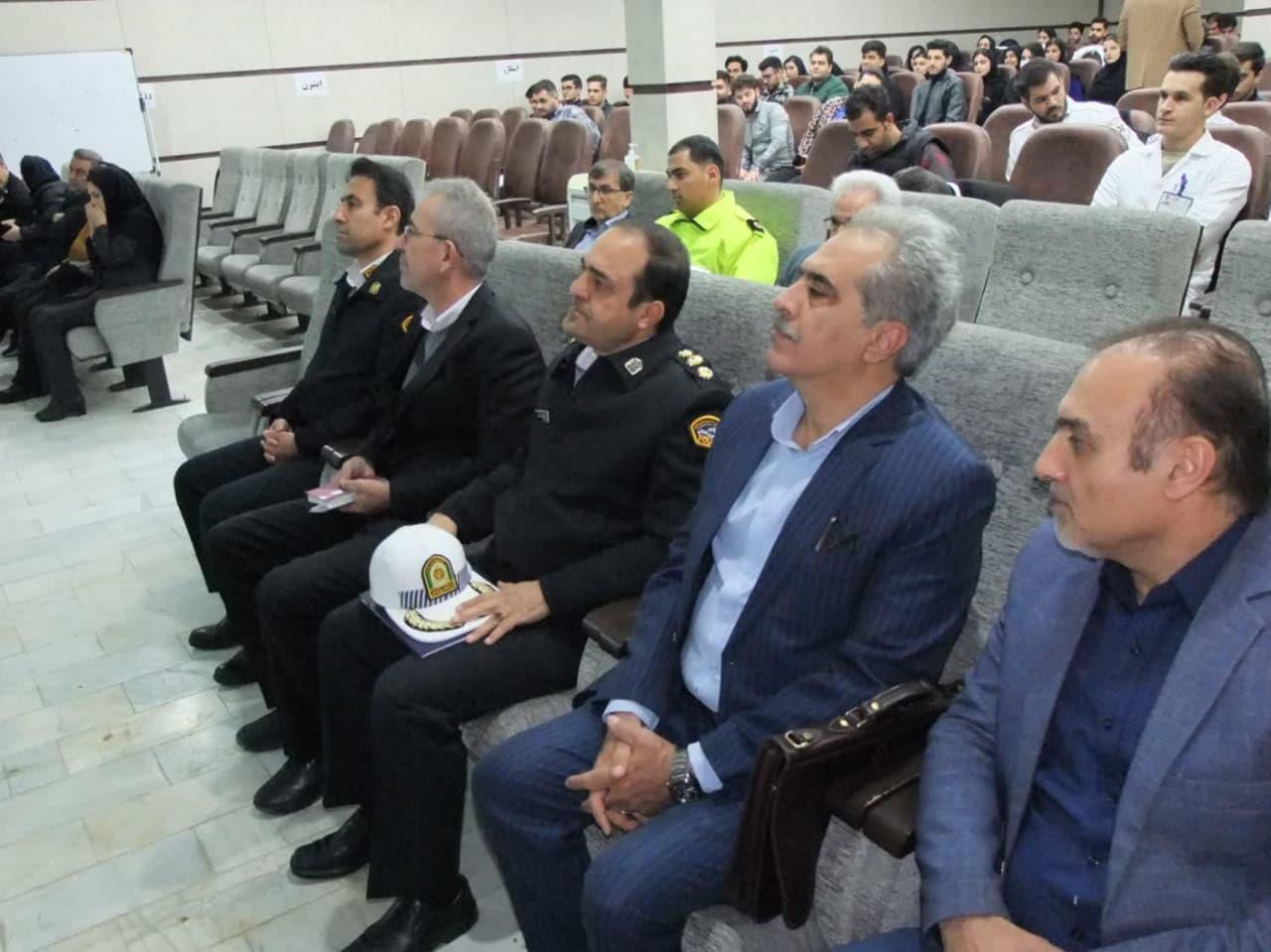 ترافیک و حوادث جاده ای6