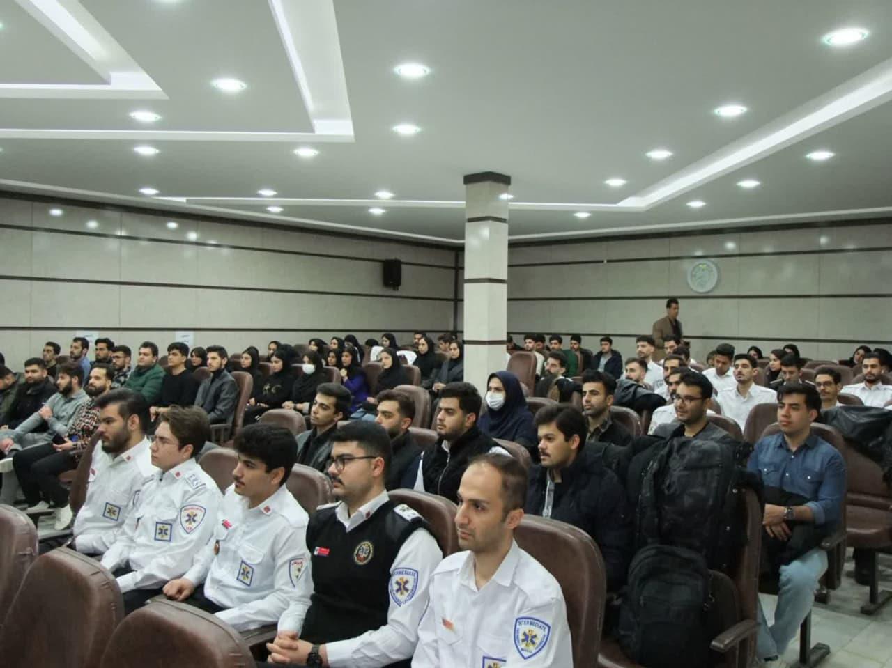 ترافیک و حوادث جاده ای7