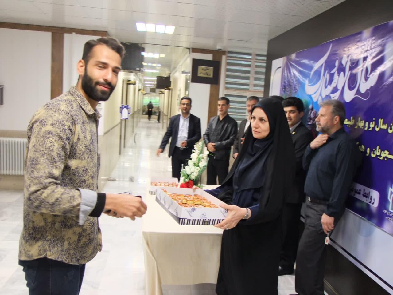 استقبال از دانشجویان5