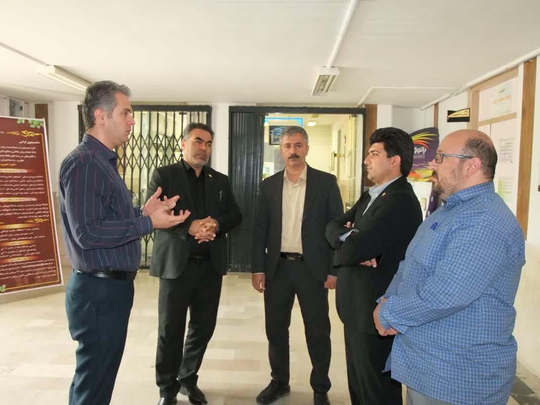 بازدید از اتاق سرور و کلاس‌های IT دانشکده پیراپزشکی2