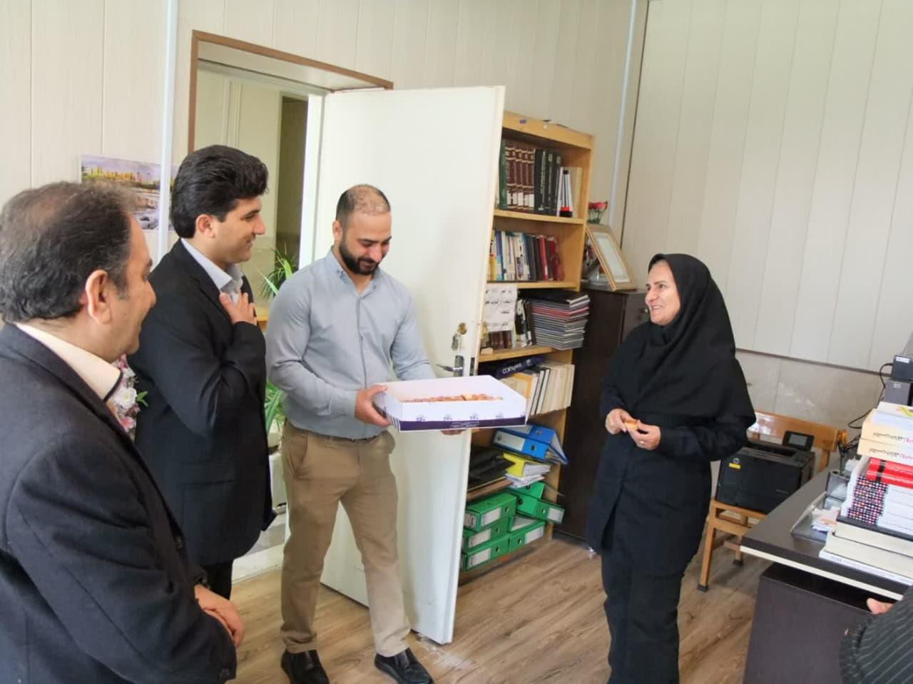 تبریک سال نو4