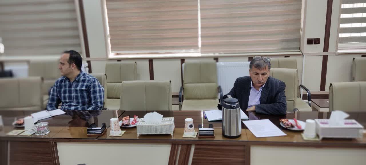 جلسه توجیهی کارشناس های گروه5