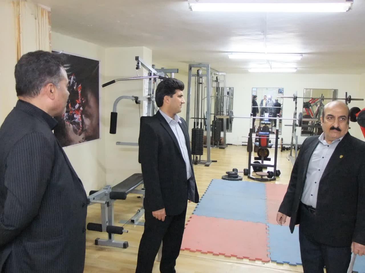 سالن ورزشی4