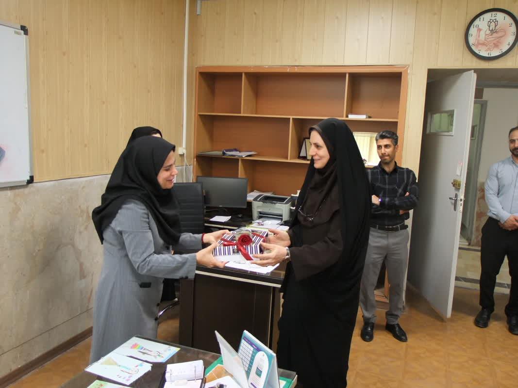 هفته گرامیداشت مقام معلم و استاد13