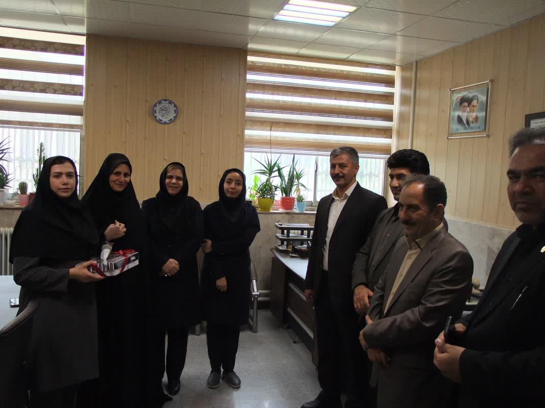 هفته گرامیداشت مقام معلم و استاد17