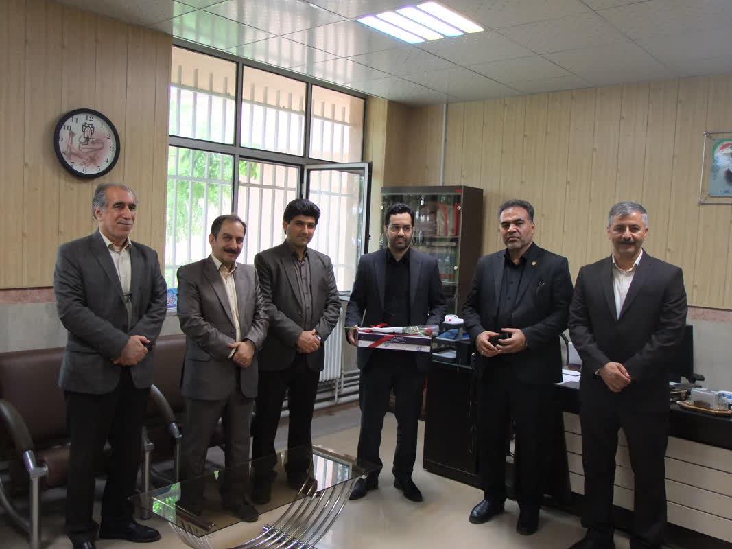 هفته گرامیداشت مقام معلم و استاد9