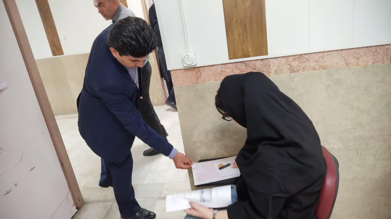 برگزاری منظم امتحانات5