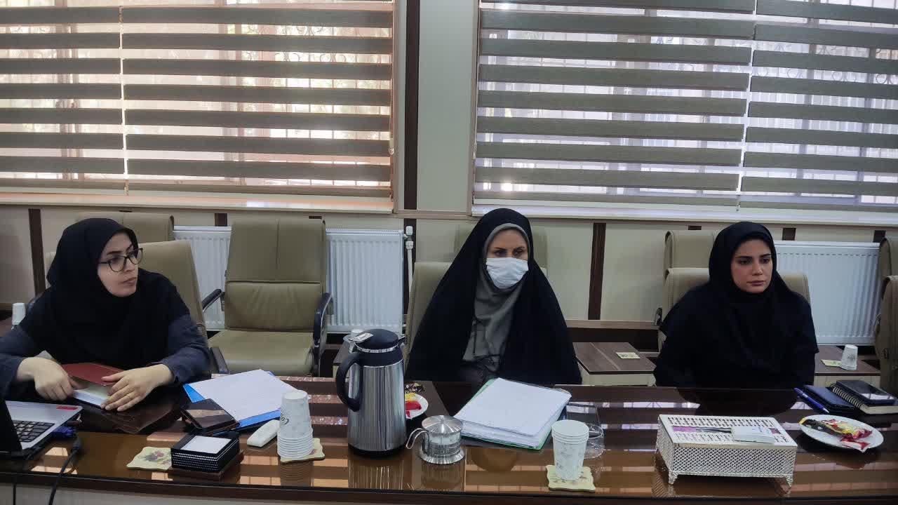 شورای آموزشی4