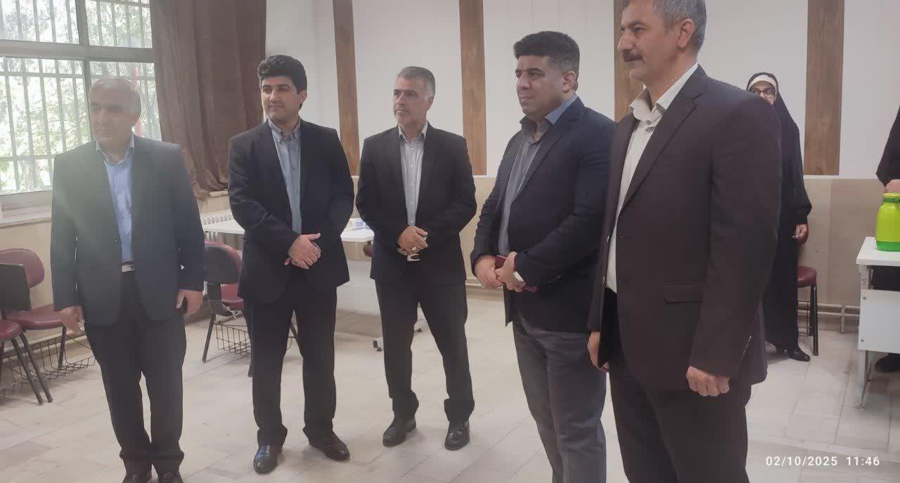 بازدید معاون محترم آموزشی دانشگاه3