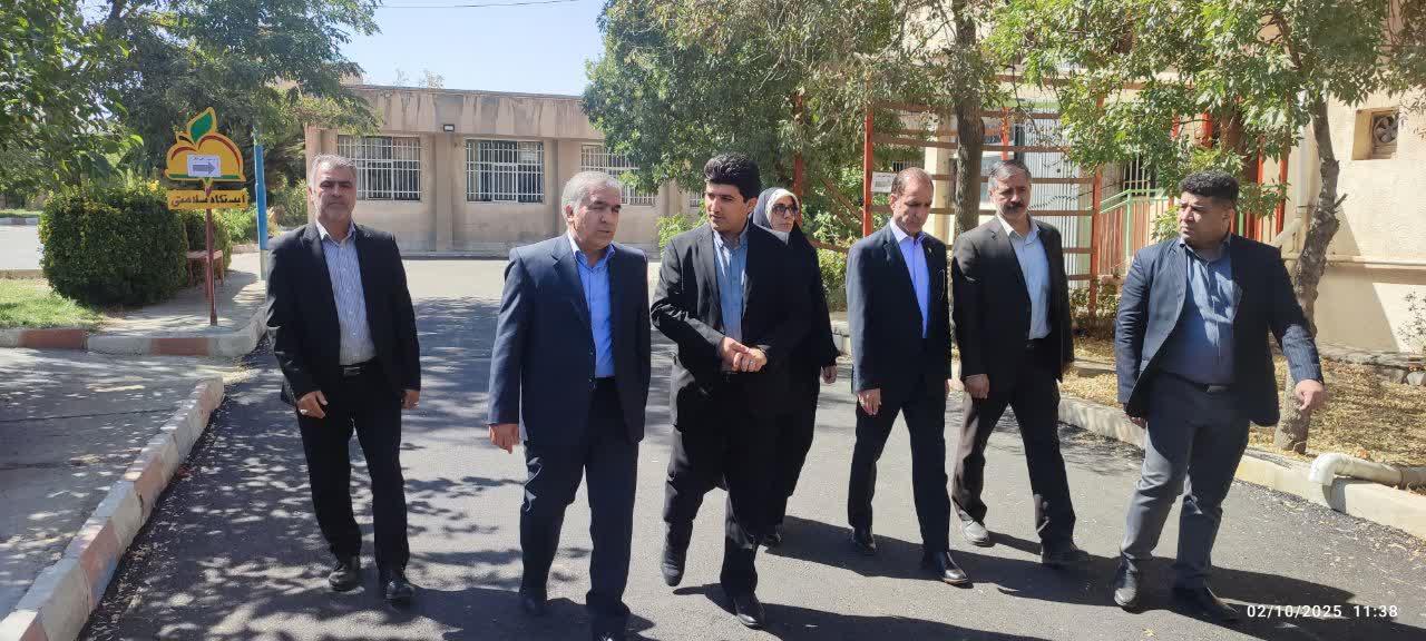 بازدید معاون محترم آموزشی دانشگاه4