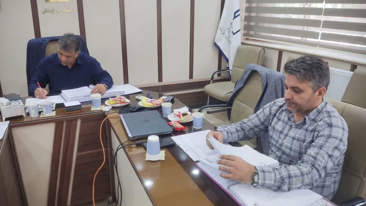 پایش عملکرد مالی سال ۱۴۰۳ در دانشکده پیراپزشکی9