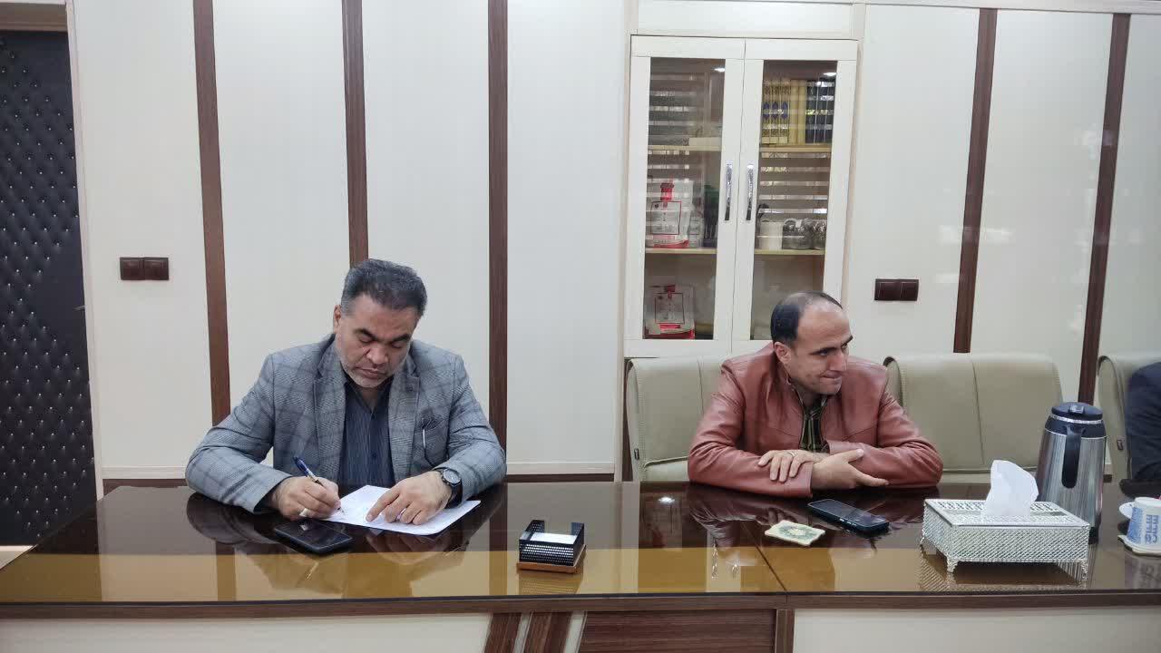 جلسه با مدیر امور بین‌الملل دانشگاه2