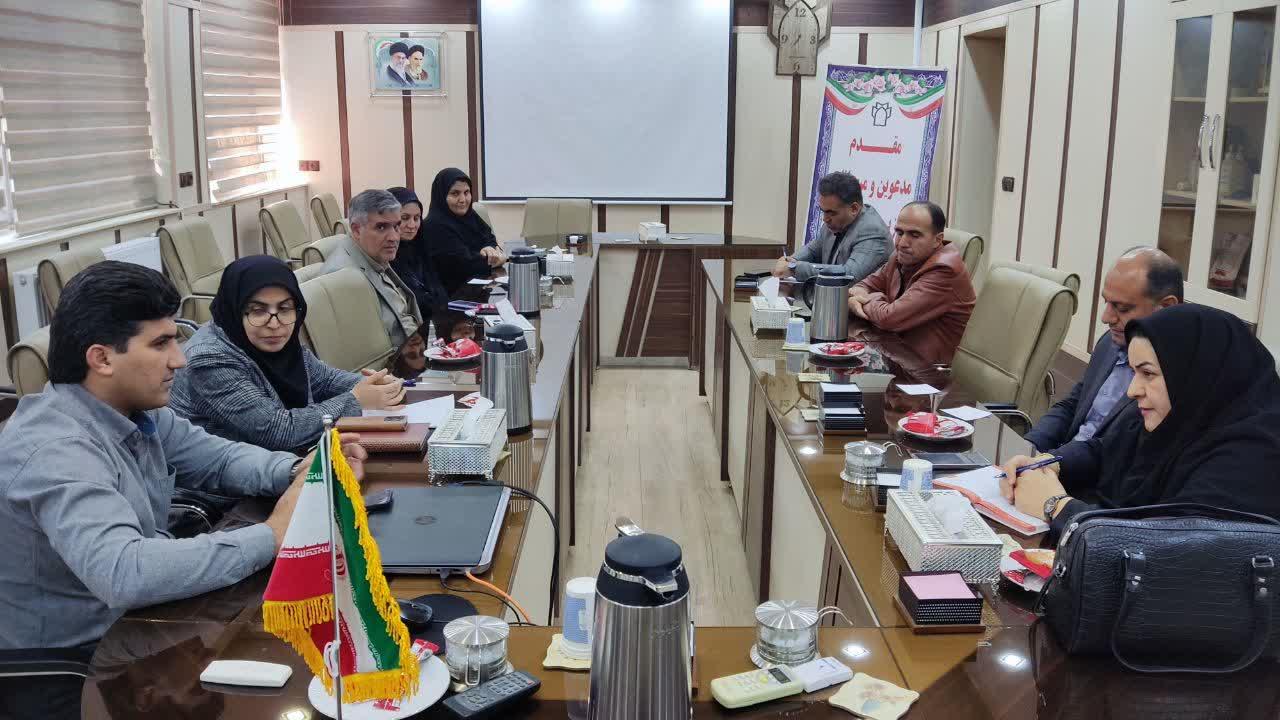 جلسه با مدیر امور بین‌الملل دانشگاه6