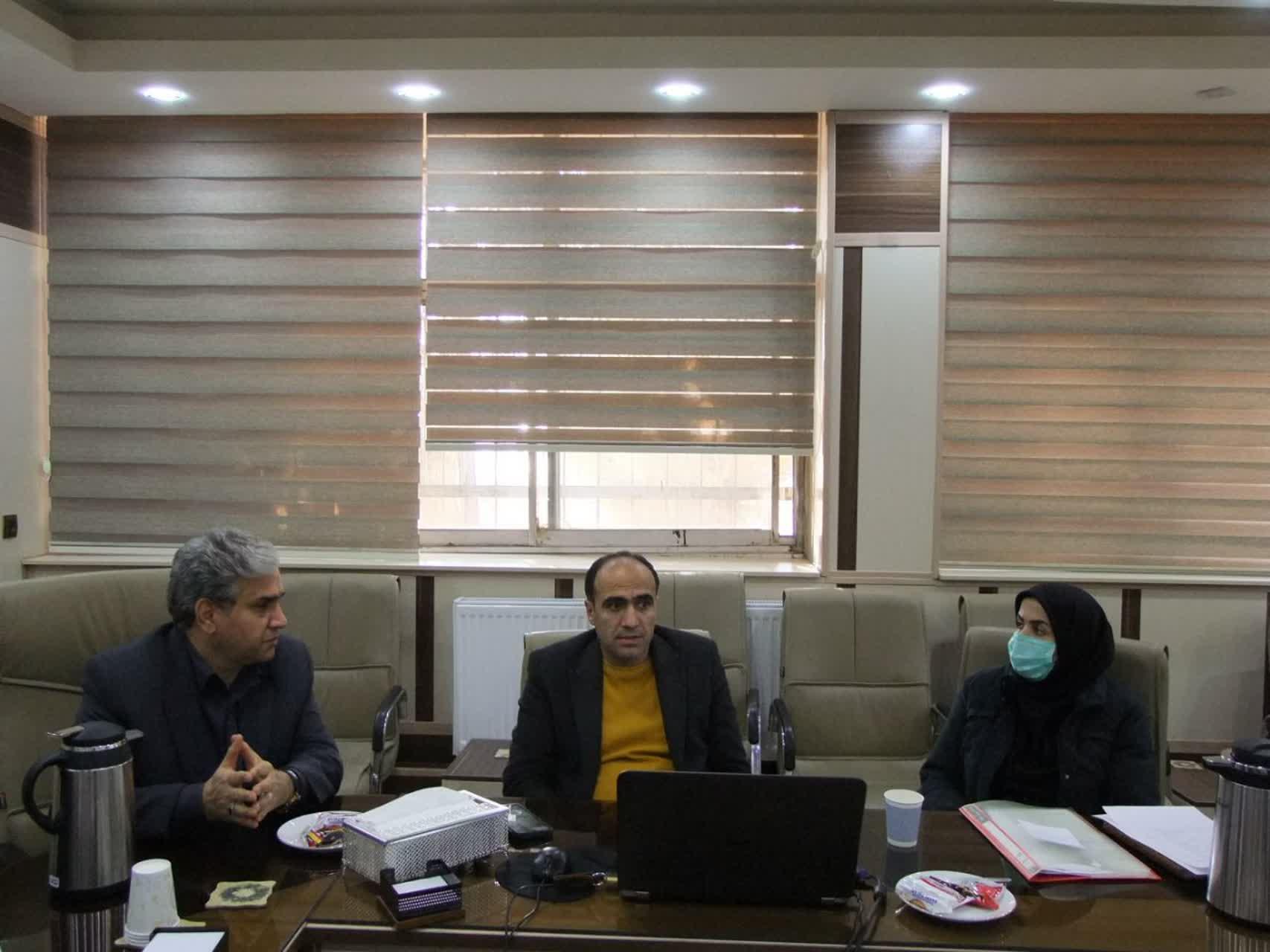 برگزاری جلسه شورای آموزشی8