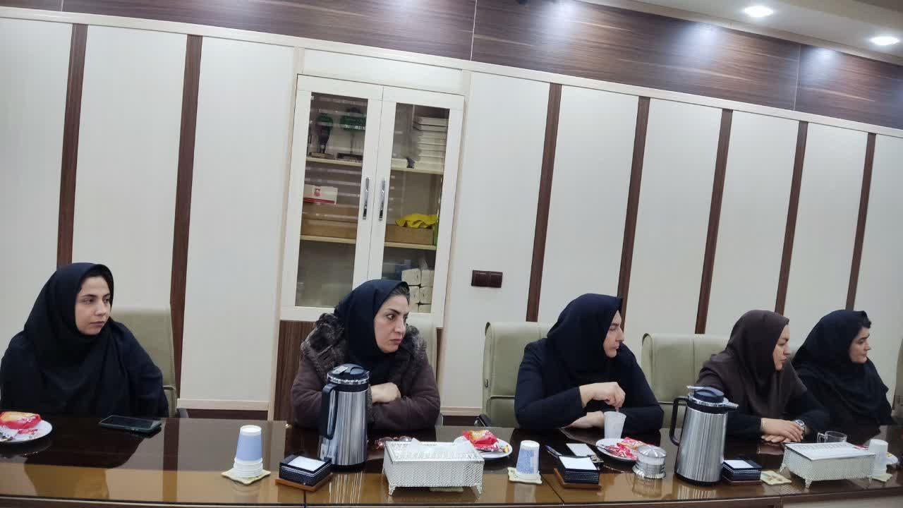 جلسه توجیهی کارشناسان و مراقبین6