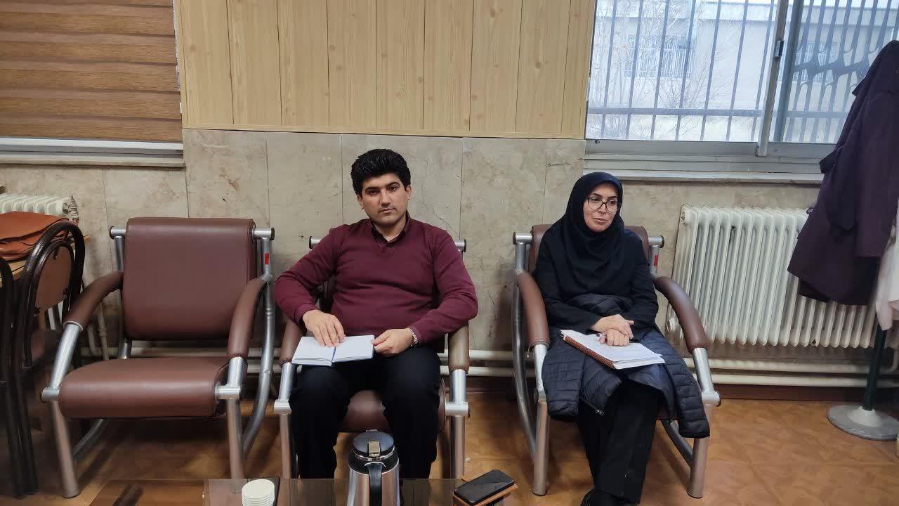 پیگیری مسائل و چالش‌های گروه های آموزشی3