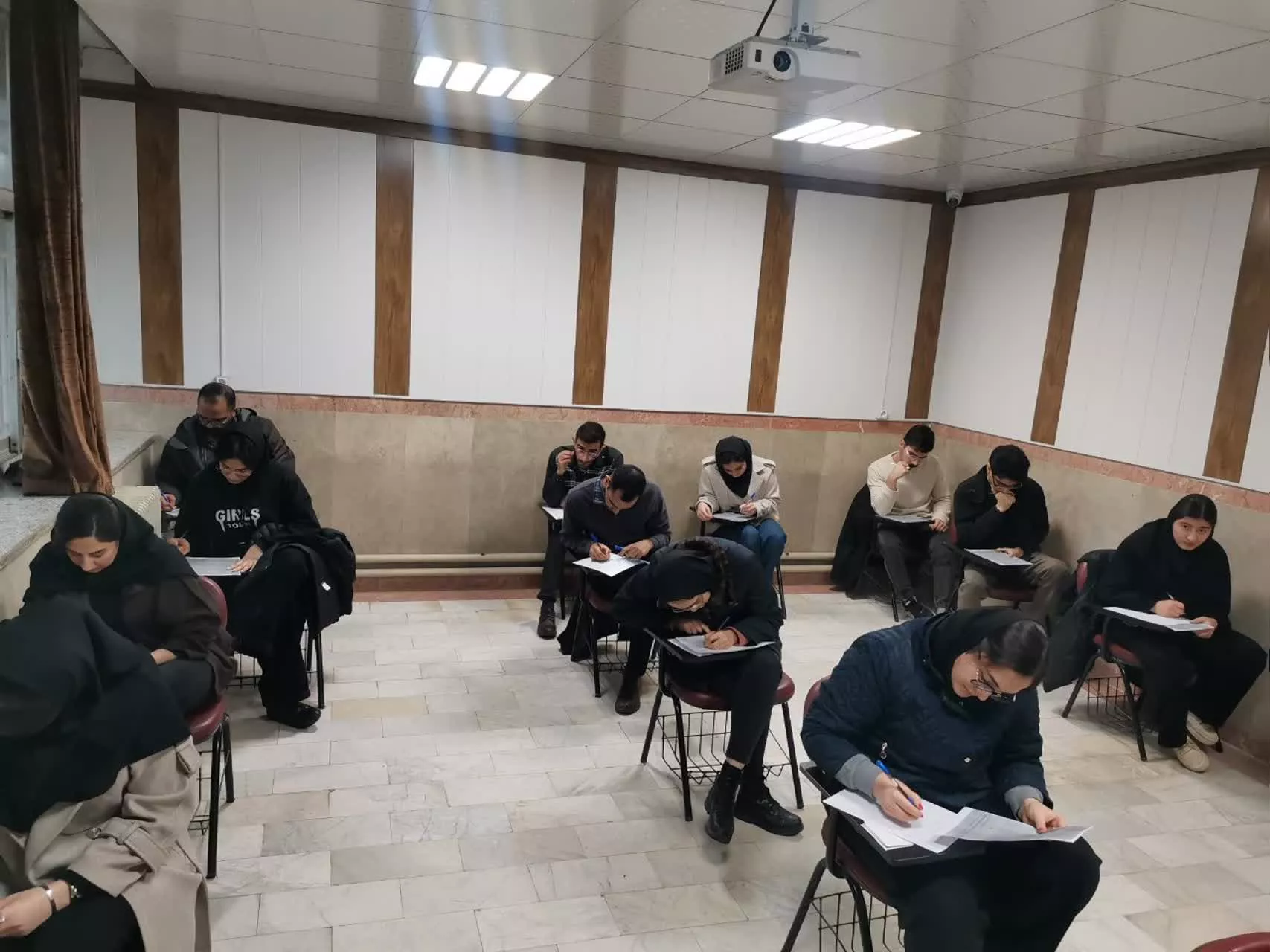 تداوم برگزاری امتحانات5