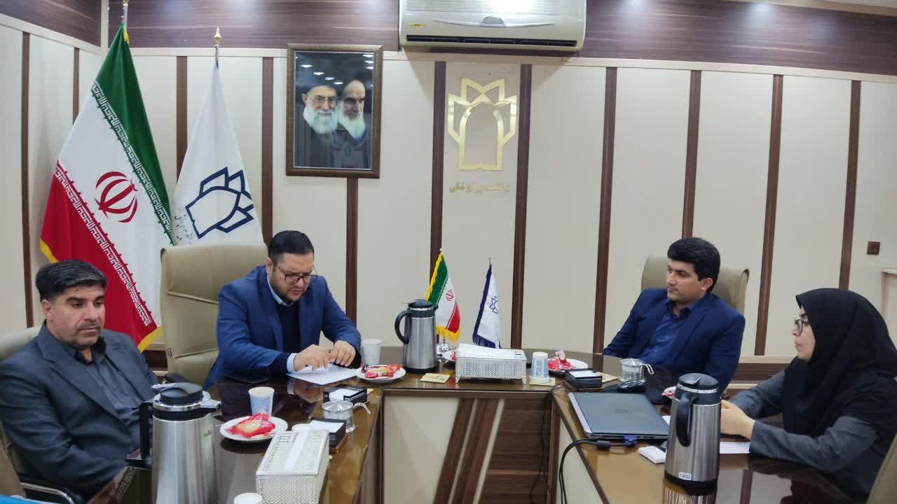 دیدار آقای مرادی، مشاور رئیس دانشگاه و مدیر امور ایثارگران، با فرزندان شهدا2