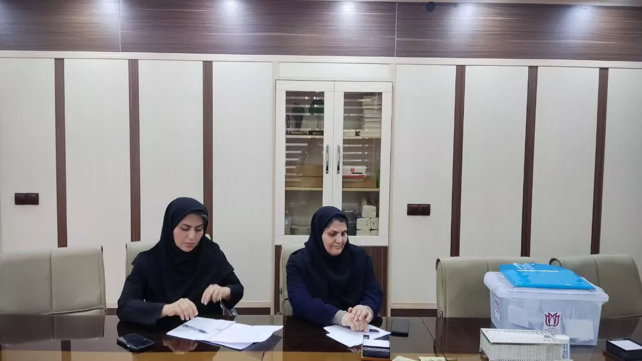 دیدار آقای مرادی، مشاور رئیس دانشگاه و مدیر امور ایثارگران، با فرزندان شهدا6