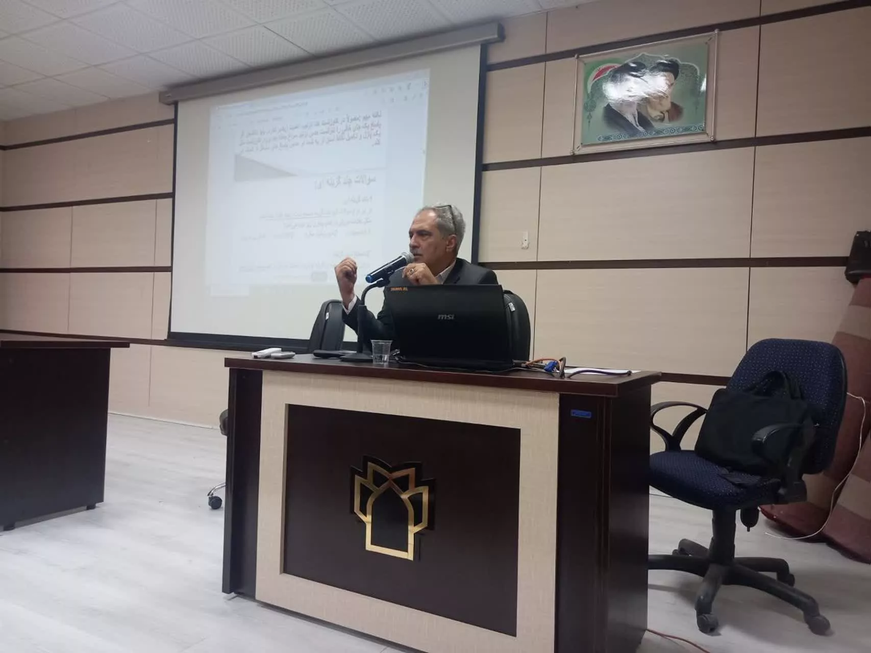 برگزاری نخستین کارگاه «آنالیز کمی و کیفی آزمون‌ها» در دانشکده پیراپزشکی2