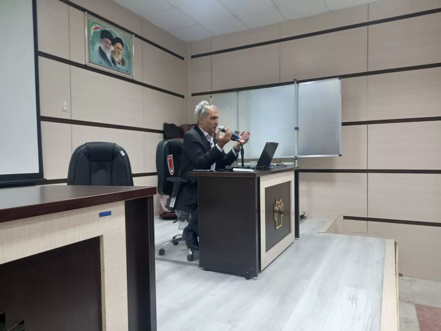 برگزاری نخستین کارگاه «آنالیز کمی و کیفی آزمون‌ها» در دانشکده پیراپزشکی4