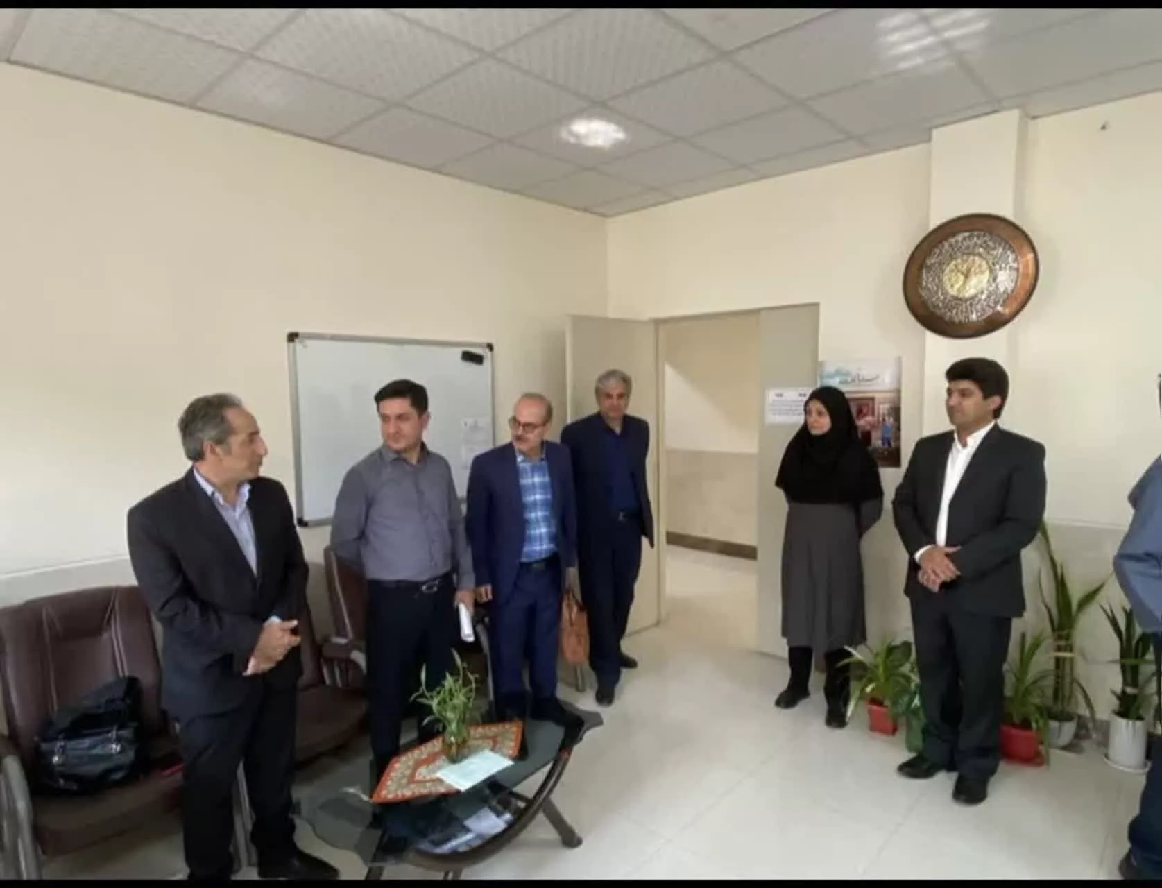 بازدید معاون درمان دانشگاه از گروه‌های فوریت‌های پزشکی، هوشبری، اتاق عمل و واحد آموزش2